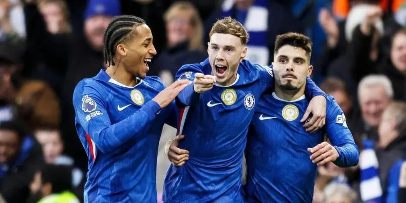 Chelse đang trong giai đoạn sa sút và nhiều lỗ hổng